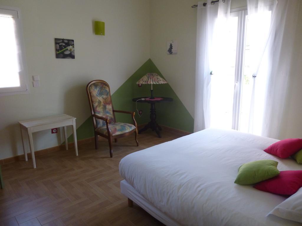 Domaine De Flo Adult A Partir De 16 Ans Saint-Jean-de-la-Blaquiere Room photo