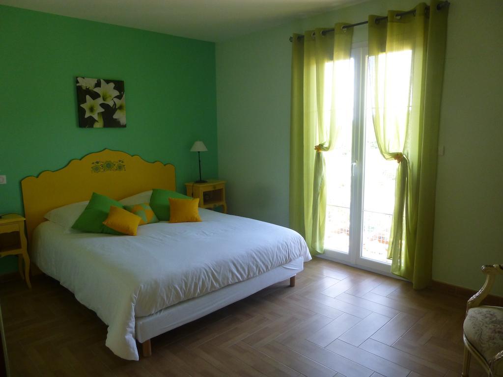 Domaine De Flo Adult A Partir De 16 Ans Saint-Jean-de-la-Blaquiere Room photo