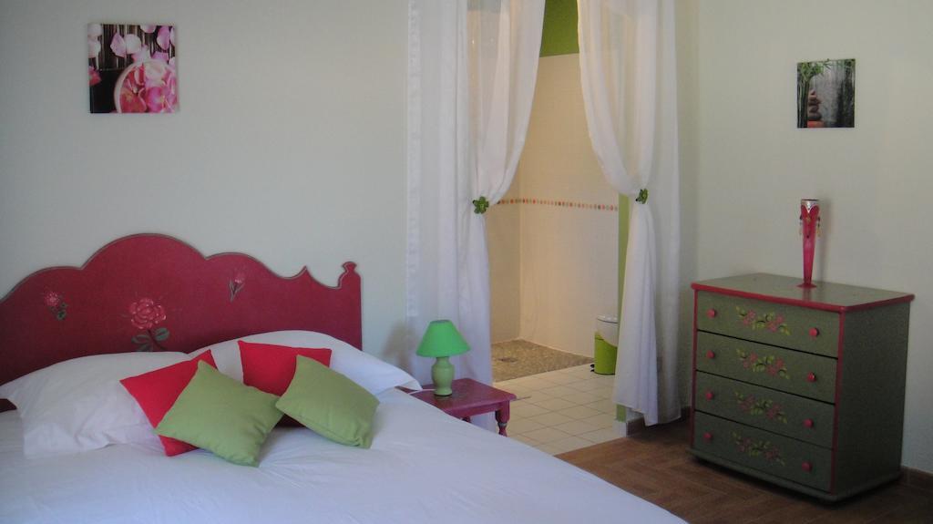 Domaine De Flo Adult A Partir De 16 Ans Saint-Jean-de-la-Blaquiere Room photo